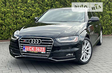 Седан Audi A4 2015 в Стрые