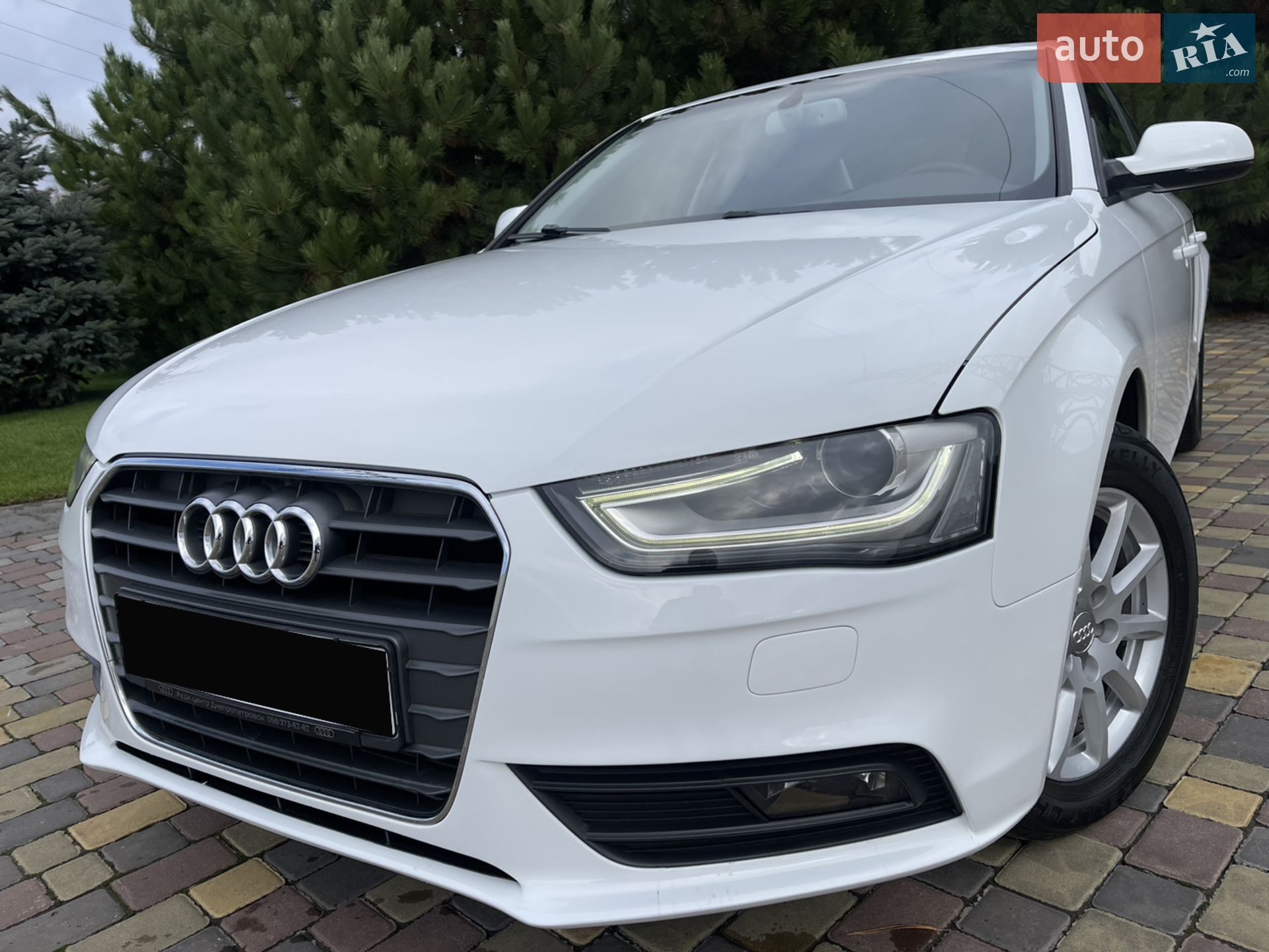 2012 Audi A4 - мініатюра 2
