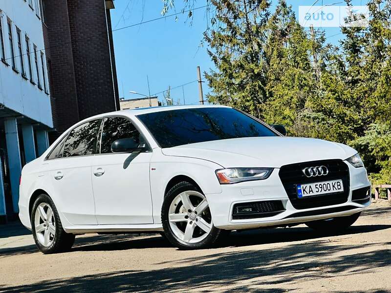 Седан Audi A4 2015 в Києві