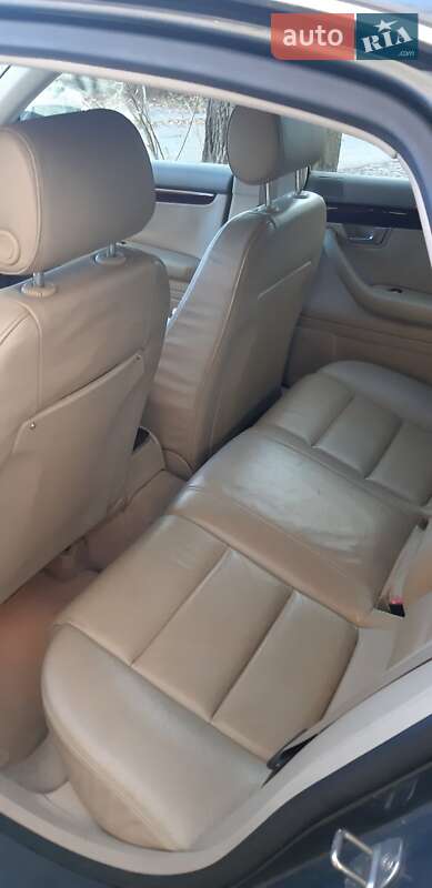 Седан Audi A4 2001 в Киеве