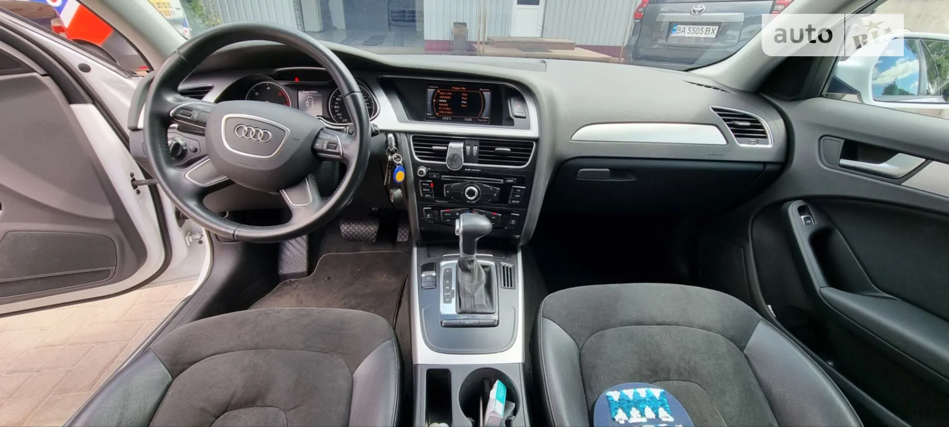 2015 Audi A4 - мініатюра 9