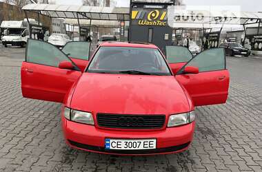 Седан Audi A4 1996 в Чернівцях