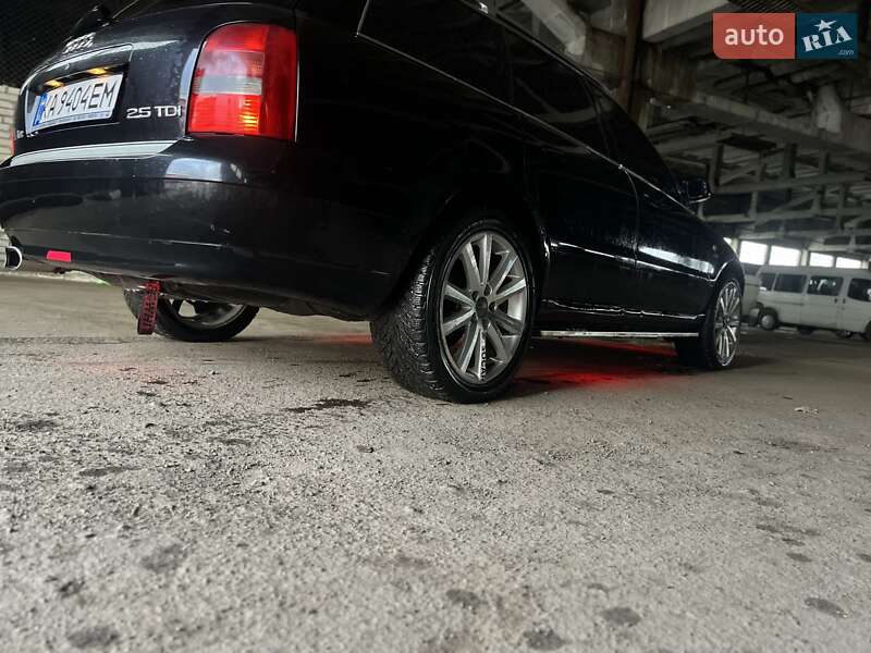 Универсал Audi A4 2000 в Черновцах