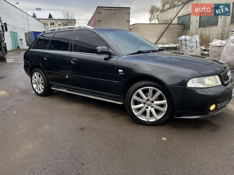 Универсал Audi A4 2000 в Черновцах