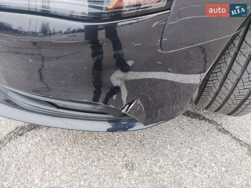 Седан Audi A4 2013 в Киеве