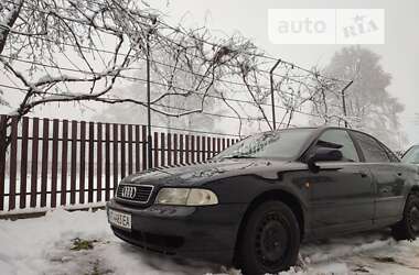 Седан Audi A4 1998 в Івано-Франківську