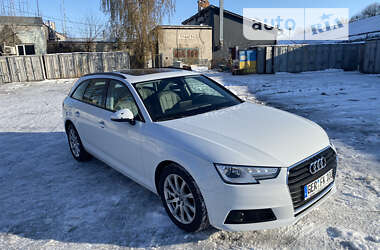 Універсал Audi A4 2017 в 