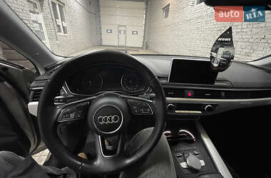 Седан Audi A4 2016 в 