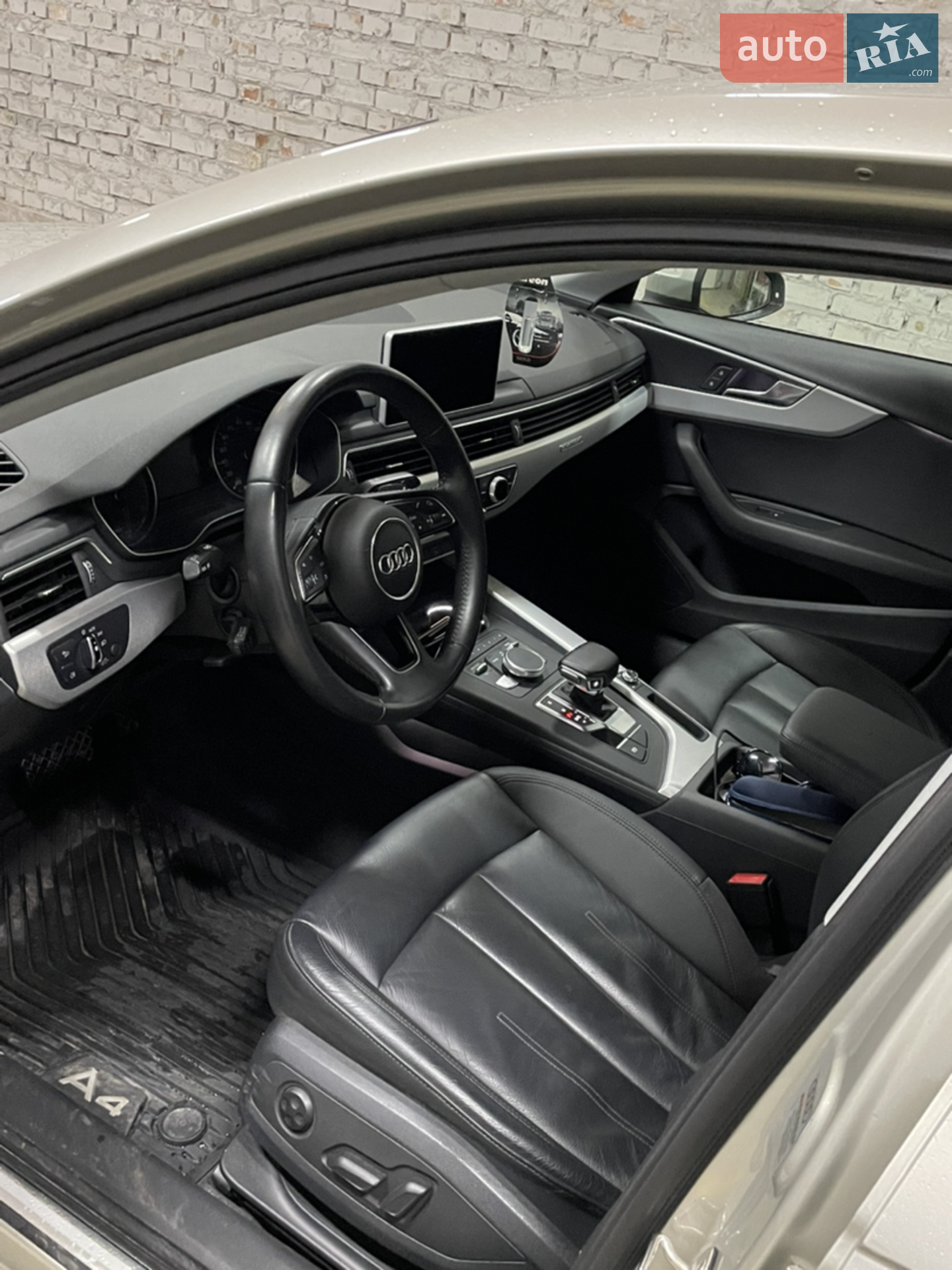 2016 Audi A4 - мініатюра 10
