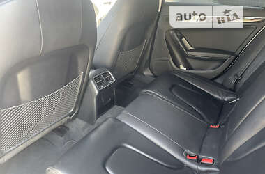 Седан Audi A4 2015 в Яремче