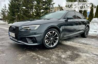 Седан Audi A4 2018 в 