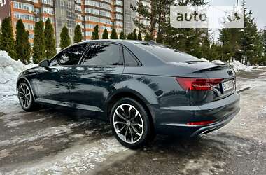 Седан Audi A4 2018 в 