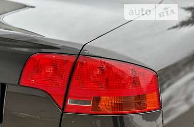 Седан Audi A4 2007 в 