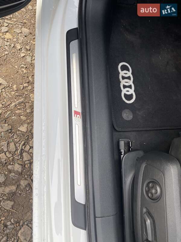 Седан Audi A4 2016 в Львове фото 14 Седан Audi A4 2016 в Львове