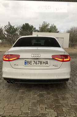 Седан Audi A4 2013 в Миколаєві