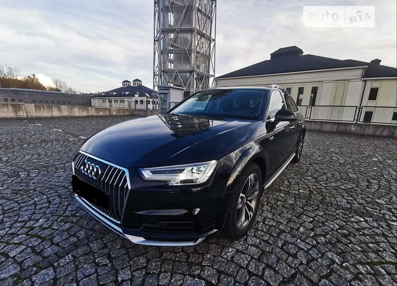 Седан Audi A4 2018 в Вышгороде
