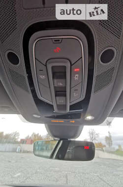 Седан Audi A4 2018 в Вышгороде
