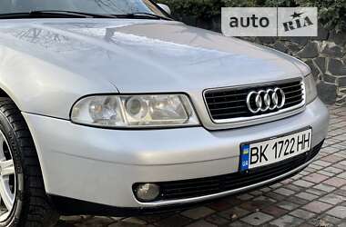 Седан Audi A4 1999 в 