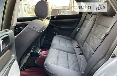 Седан Audi A4 1999 в 