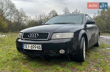 Седан Audi A4 2002 в Хусте