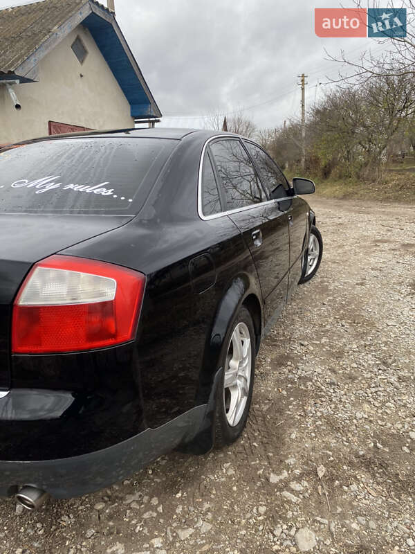 Седан Audi A4 2004 в Копычинце