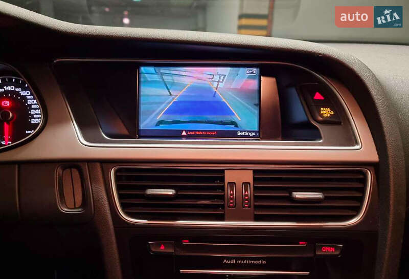 Седан Audi A4 2014 в Золочеве