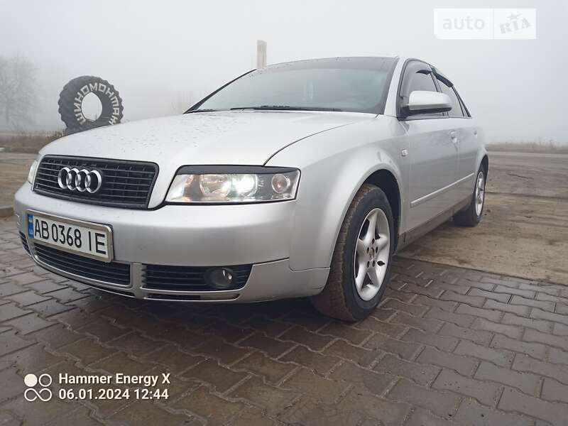 Седан Audi A4 2001 в Крижополі