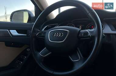 Седан Audi A4 2013 в Львові