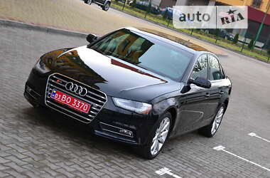 Седан Audi A4 2013 в Луцьку