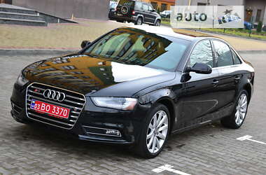 Седан Audi A4 2013 в Луцьку