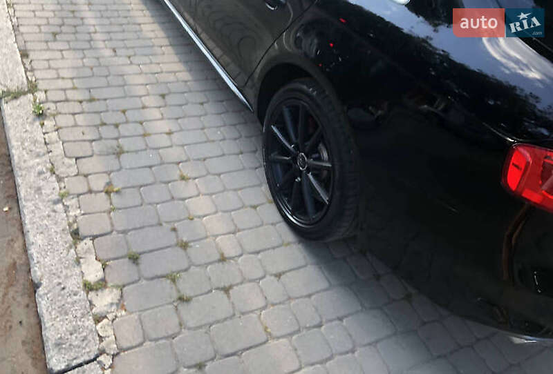 Седан Audi A4 2015 в Чернівцях фото 11 Седан Audi A4 2015 в Чернівцях