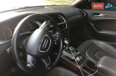Седан Audi A4 2015 в Черновцах