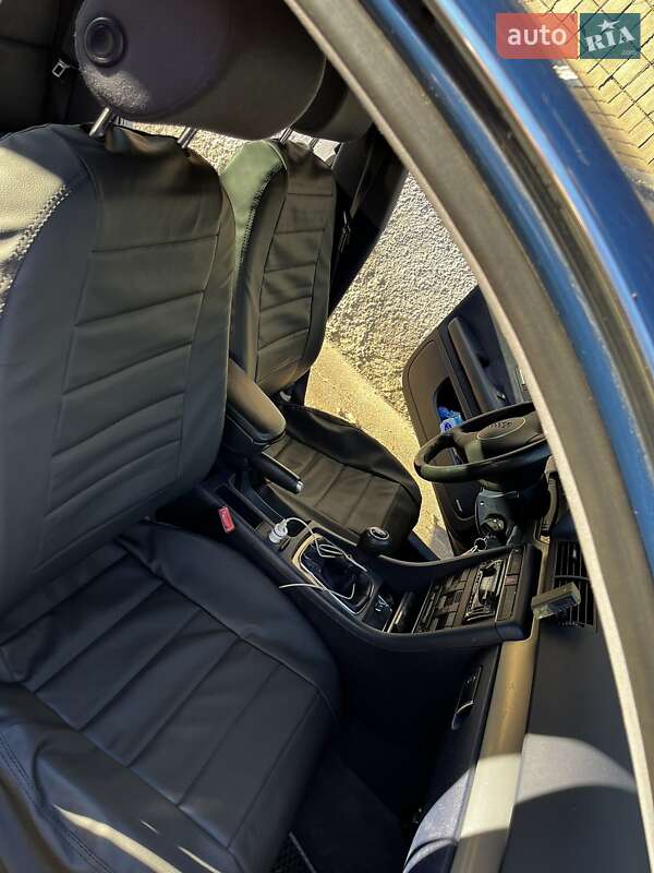 Седан Audi A4 2001 в Києві