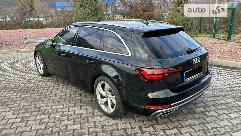 Универсал Audi A4 2019 в Мукачево
