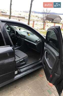 Седан Audi A4 2001 в 