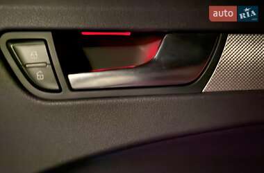 Седан Audi A4 2015 в 