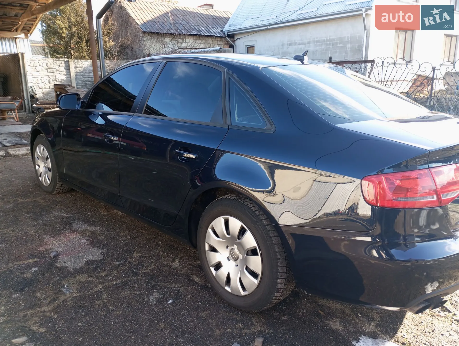 2010 Audi A4 - мініатюра 9