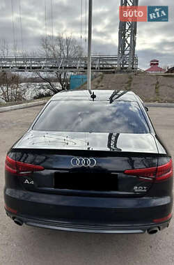 Седан Audi A4 2016 в Киеве