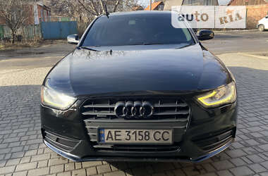 Седан Audi A4 2012 в Дніпрі