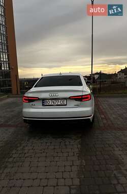 Седан Audi A4 2016 в Ивано-Франковске