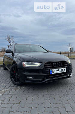 Седан Audi A4 2012 в Ивано-Франковске