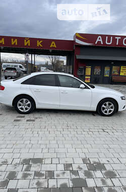 Седан Audi A4 2011 в Виноградове