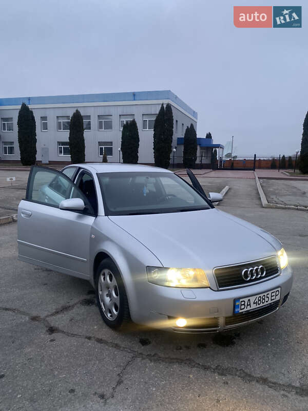 Седан Audi A4 2004 в Кропивницком