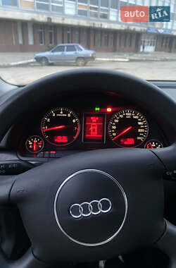 Седан Audi A4 2004 в Кропивницком