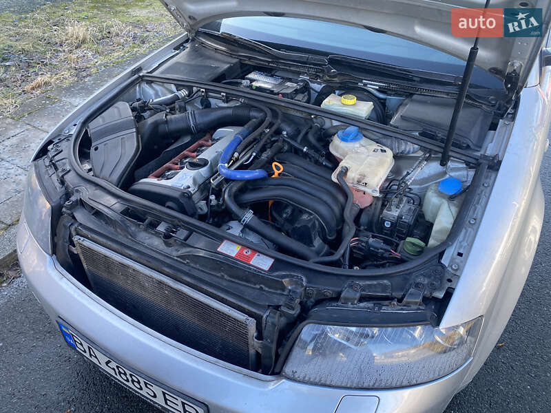 Седан Audi A4 2004 в Кропивницком