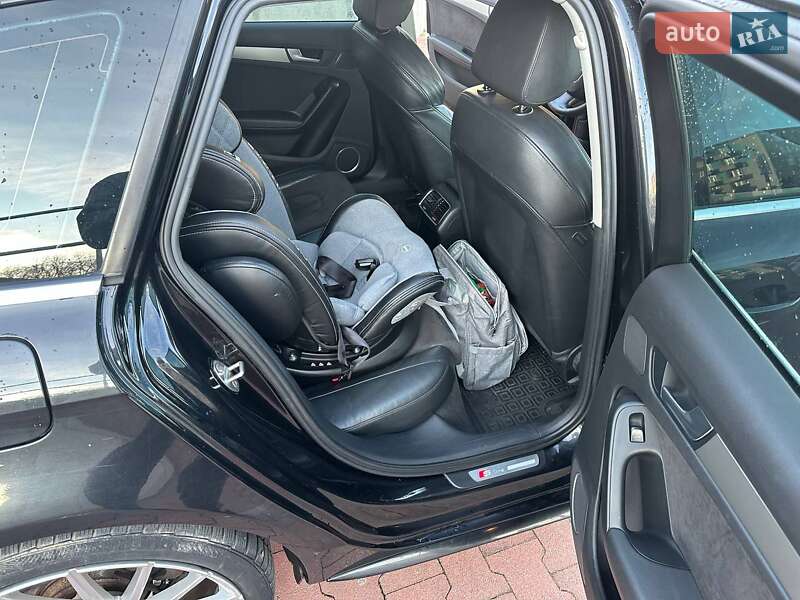 Универсал Audi A4 2011 в Тячеве