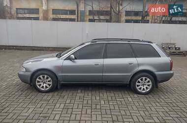 Універсал Audi A4 1996 в Чернівцях