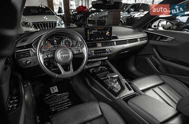 Седан Audi A4 2019 в 