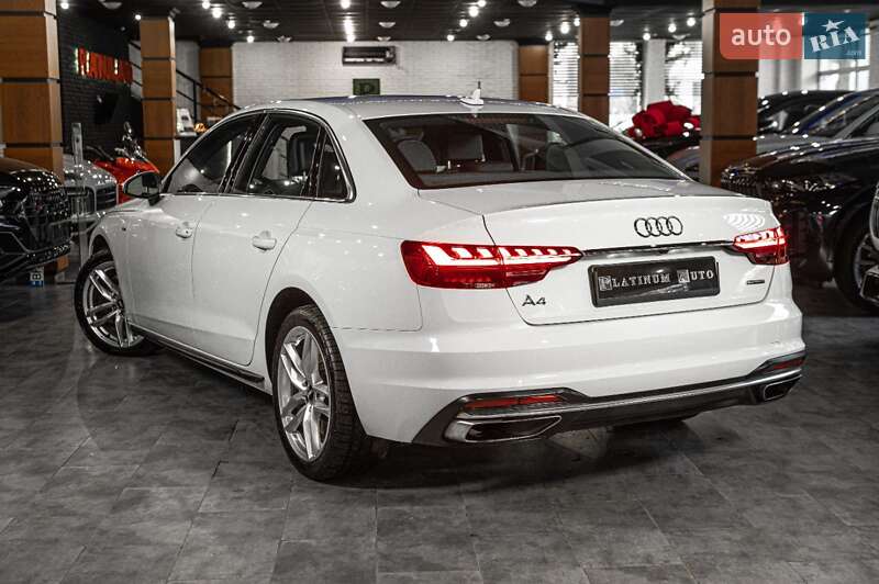Седан Audi A4 2019 в Одессе