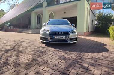 Седан Audi A4 2016 в Львове